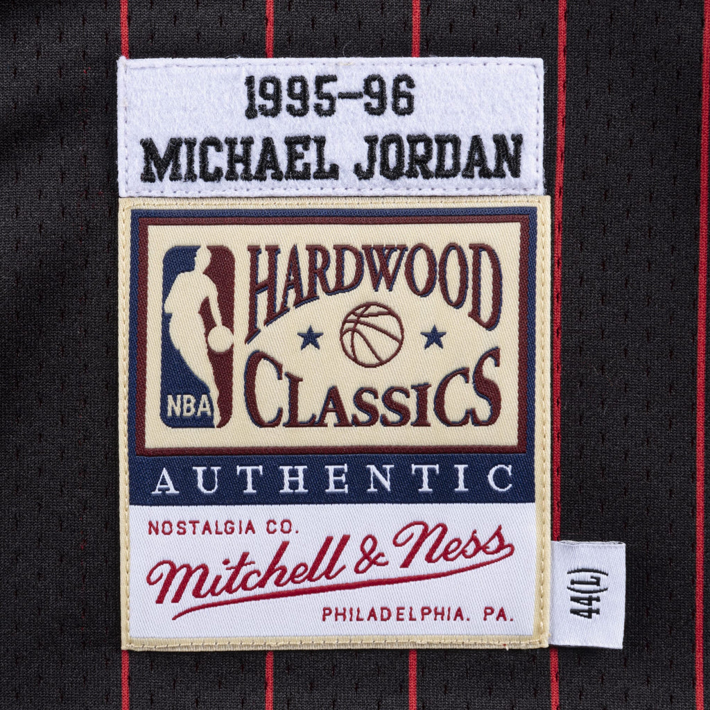 Michael Jordan Chicago Bulls 1995 - 96 Authentic Basketball Jersey