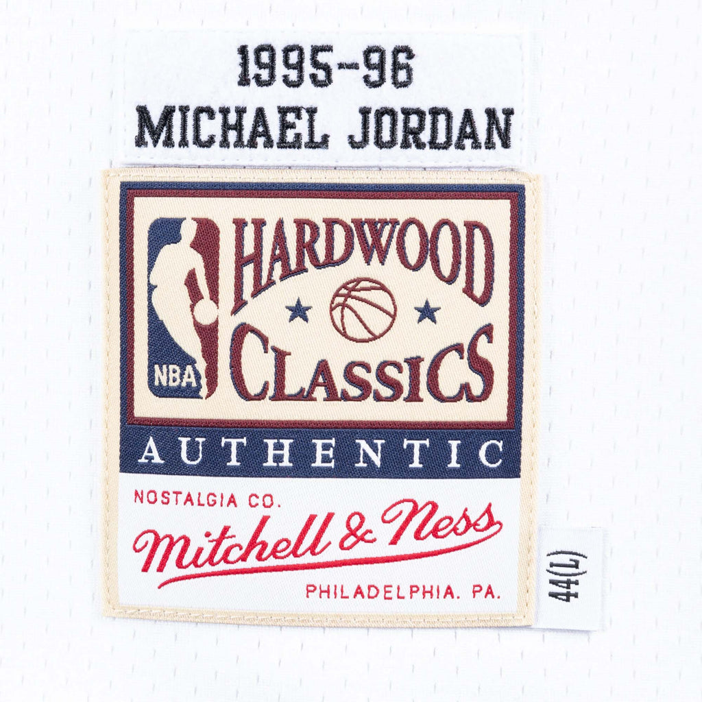 Michael Jordan Chicago Bulls 1995 - 96 Authentic Home Basketball Jersey