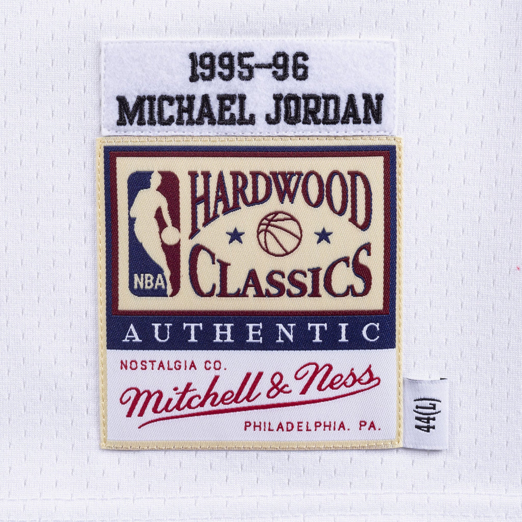 Michael Jordan Chicago Bulls 1995 - 96 Authentic Basketball Jersey