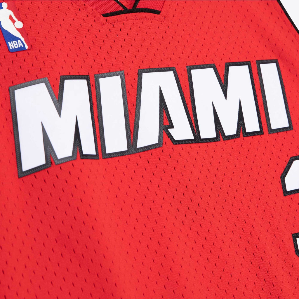 Dwyane Wade Miami Heat 2005 Hardwood Classics Swingman Alternate Basketball Jersey