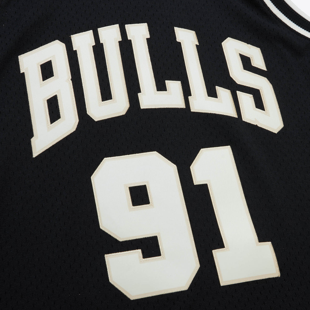 Dennis Rodman Chicago Bulls 1997 Swingman Basketball Jersey
