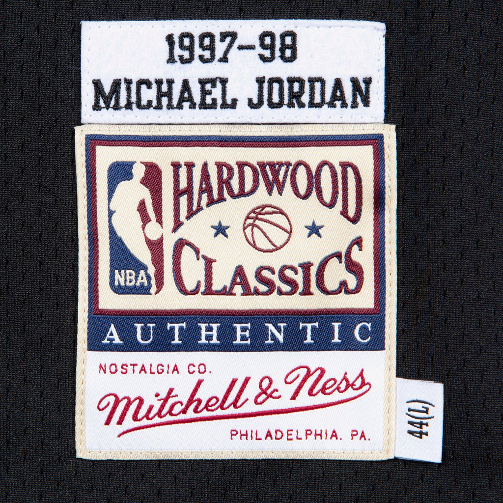 Michael Jordan Chicago Bulls 1997 - 98 Authentic Alternate Basketball Jersey