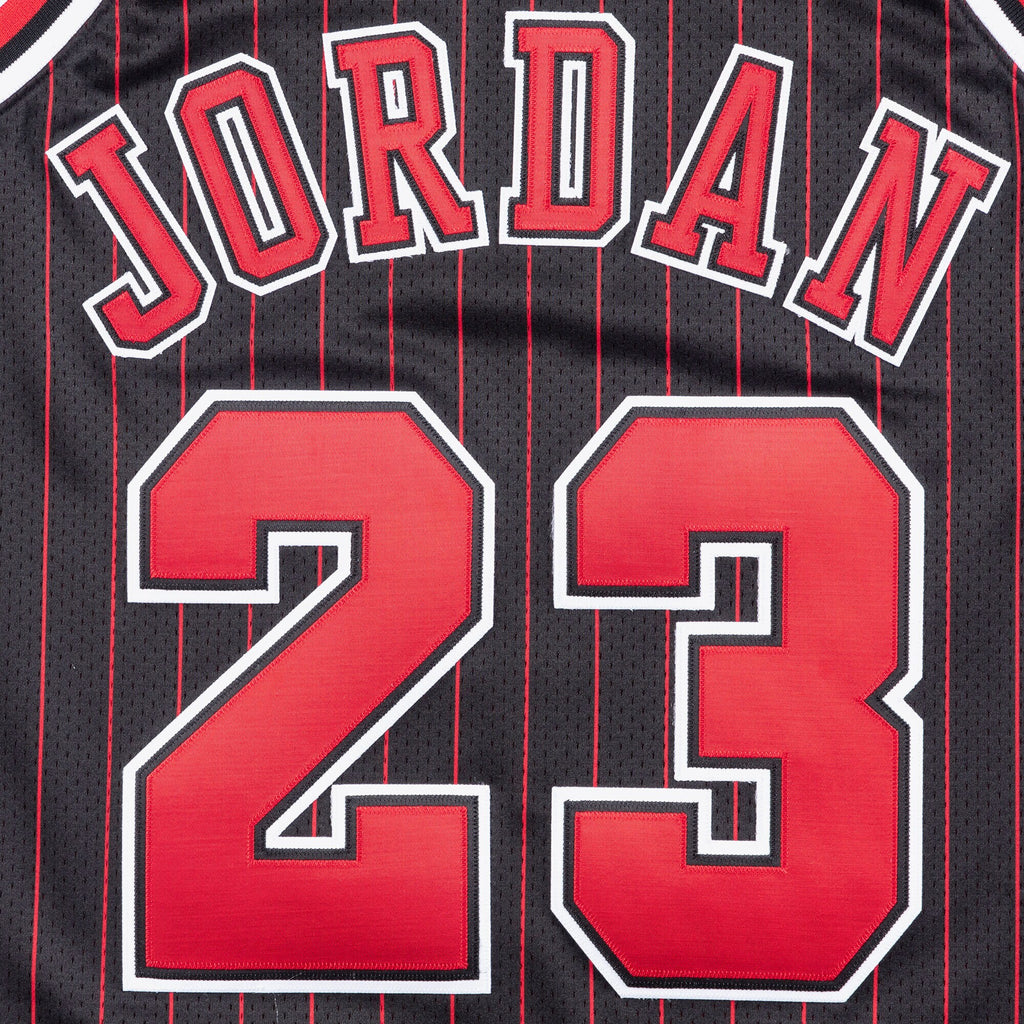 Michael Jordan Chicago Bulls 1996 - 97 Authentic Alternate Basketball Jersey